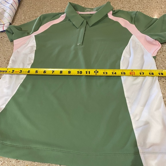 Nike Golf Shirt - Picture 10 of 10